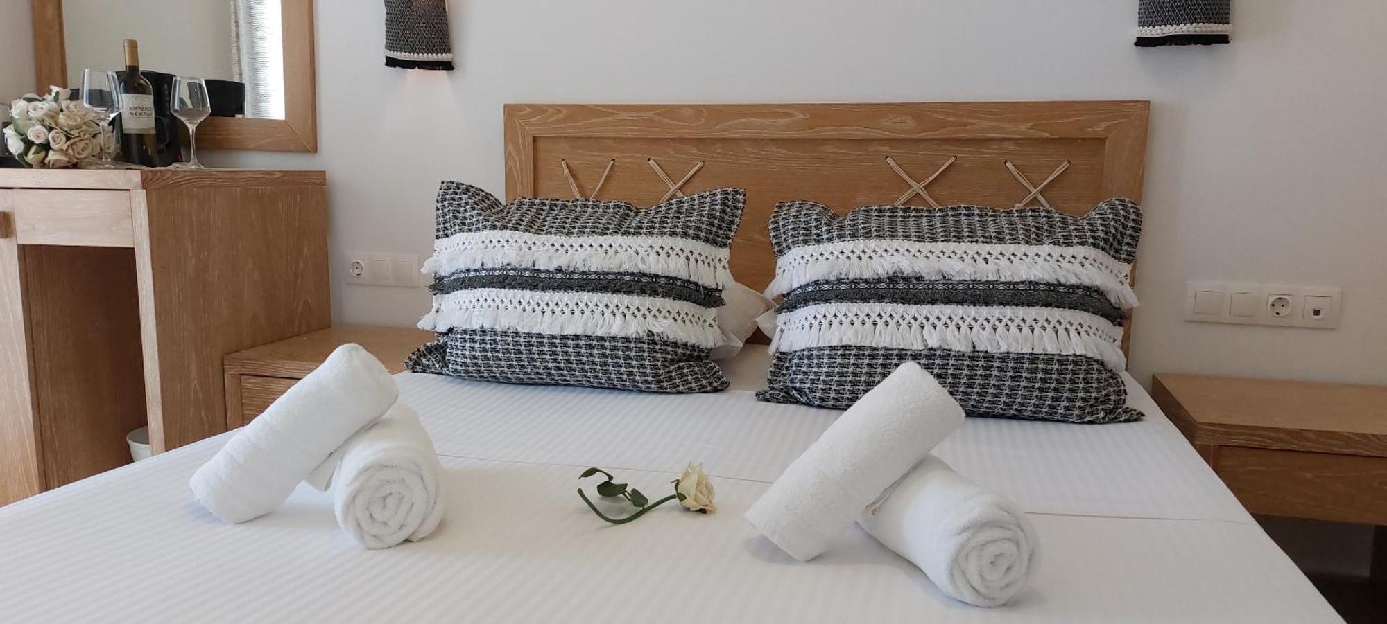Selinopetra Rooms Elafonissos Ngoại thất bức ảnh